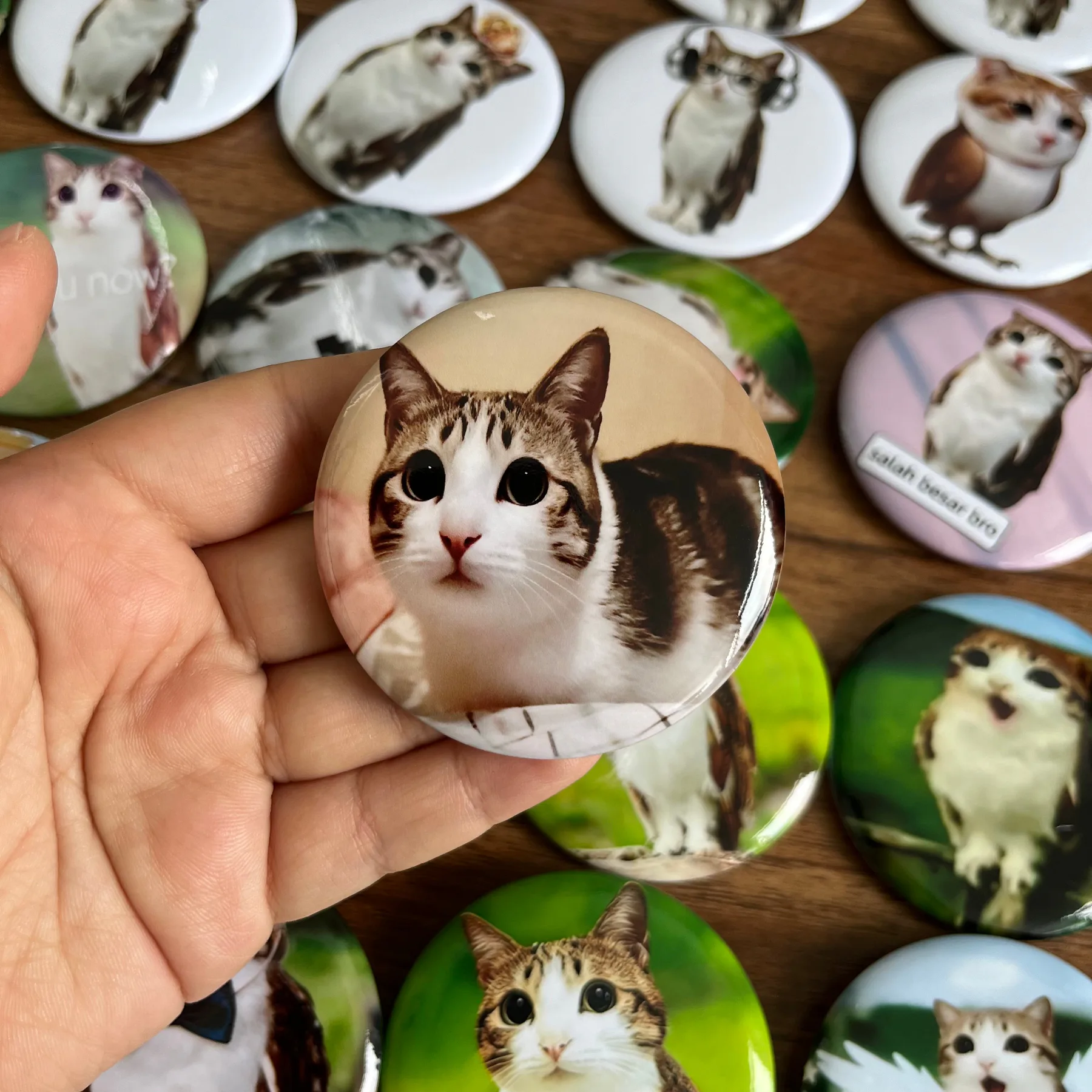 Meowl Badge